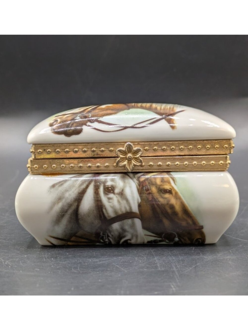 Vintage Liette International Horse Hinged Trinket Box Equestrian Porcelain 3.5"